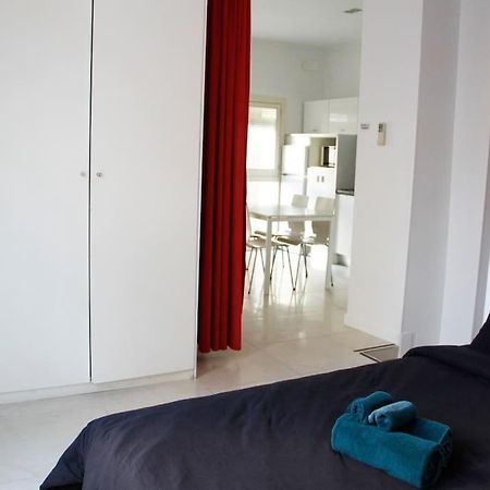 Cosy Apartment / Literally At The Foot Of Alhambra グラナダ エクステリア 写真